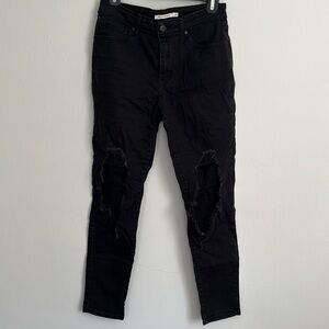 Levi’s 721 High Rise Skinny Ripped Black Jeans Size 28